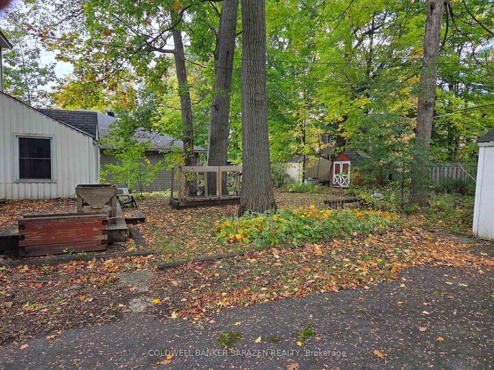 Property Photo:  312 Cunningham Avenue E  ON K1H 6B4 