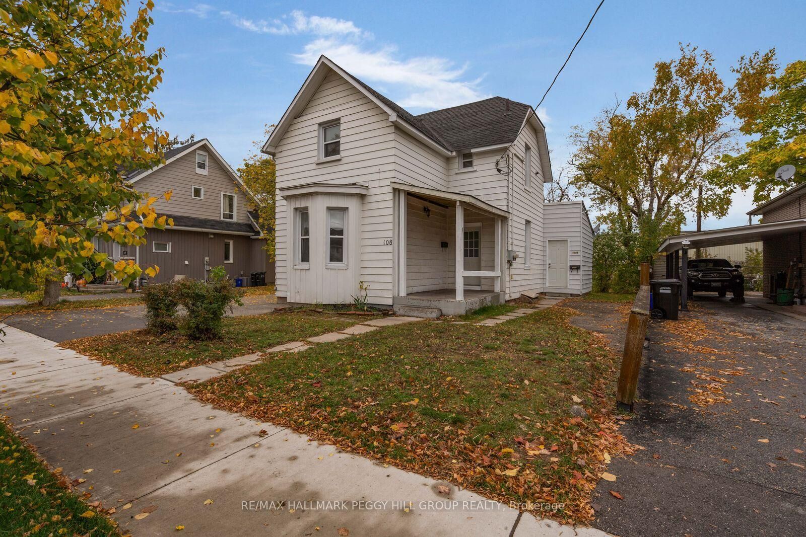 Property Photo:  108 John Street  ON L4N 2K8 