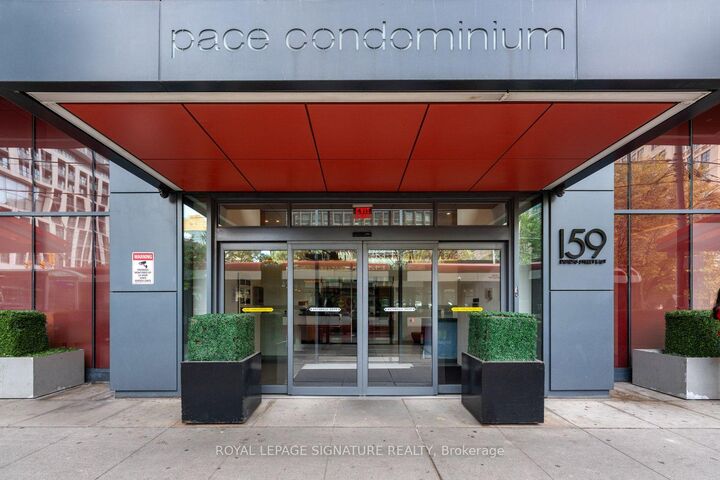 Property Photo:  159 Dundas Street E 505  ON M5B 0A9 