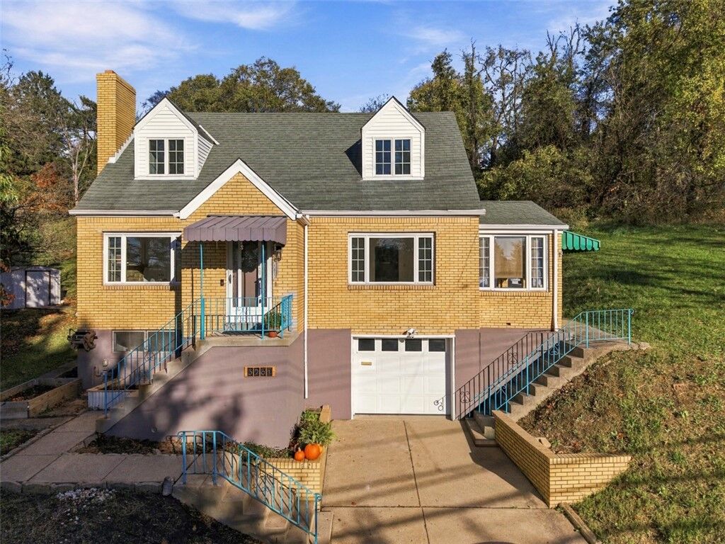 Property Photo:  3201 Provost Rd  PA 15227 
