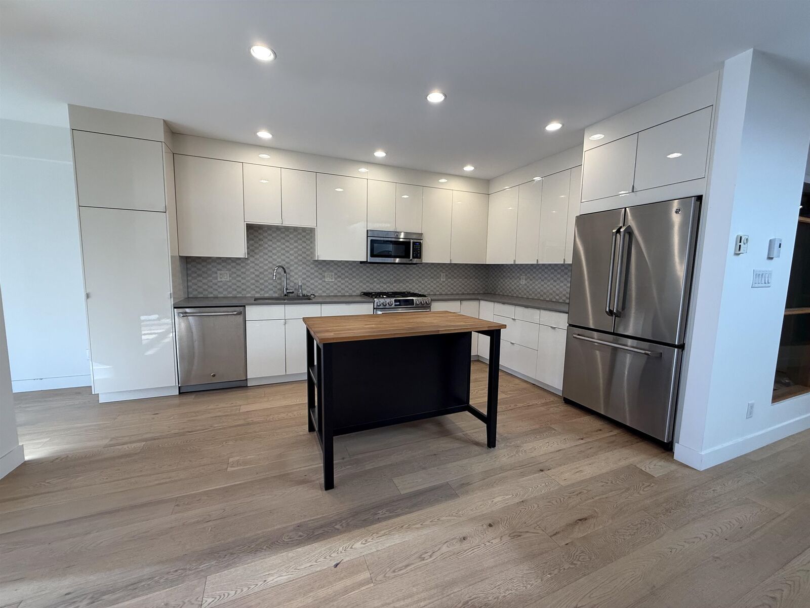 Property Photo: 1238 Homer Street 502 BC V6B 2Y5