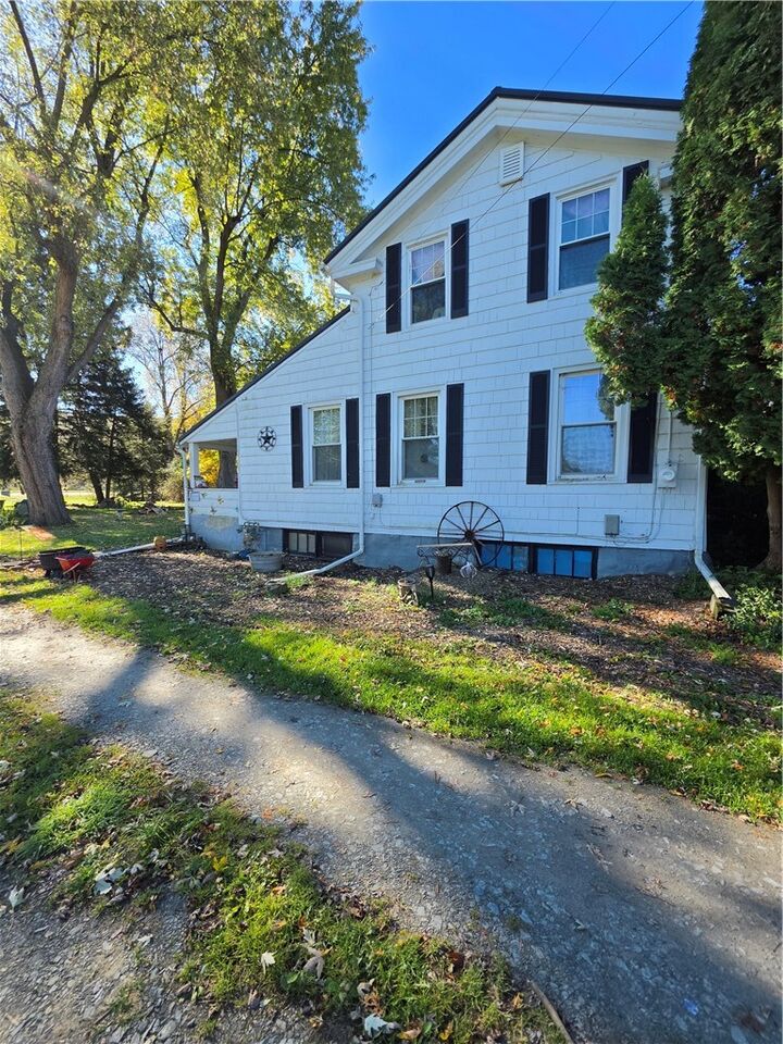 Property Photo: 1415 Pennsylvania Avenue NY 14871