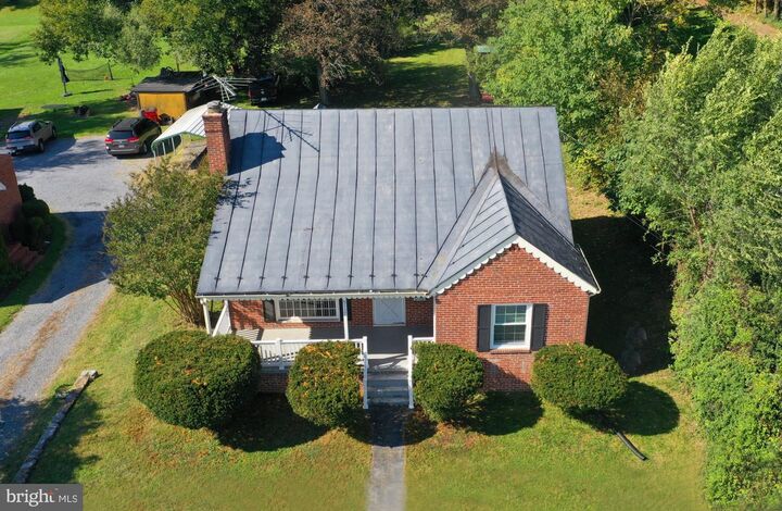 Property Photo: 5117 Main Street VA 22655