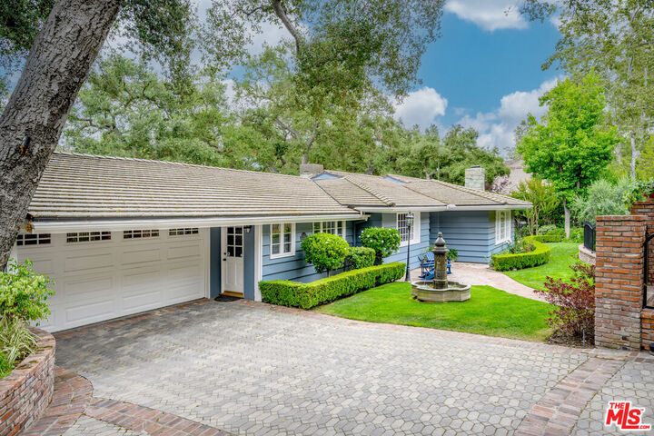 Property Photo:  525 Berkshire Ave  CA 91011 