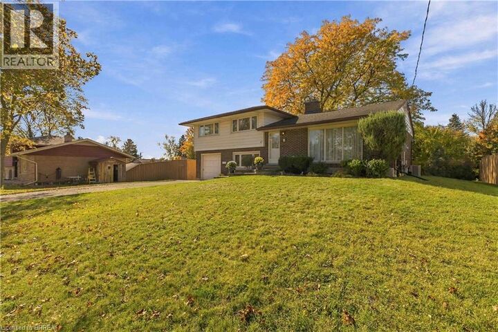 Property Photo: 47 Evergreen Crescent ON N2M 4J3