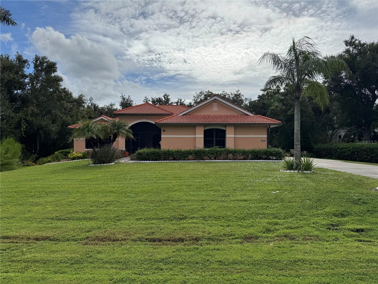 Property Photo: