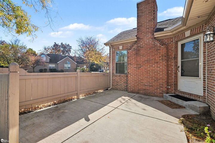 Property Photo:  615 Perry Creek Drive  MI 48439 
