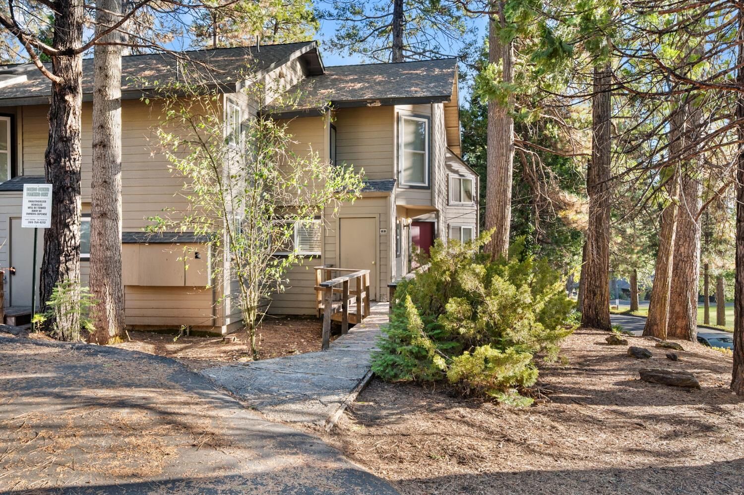 Property Photo:  921 Cypress Point #1 Drive  CA 95223 