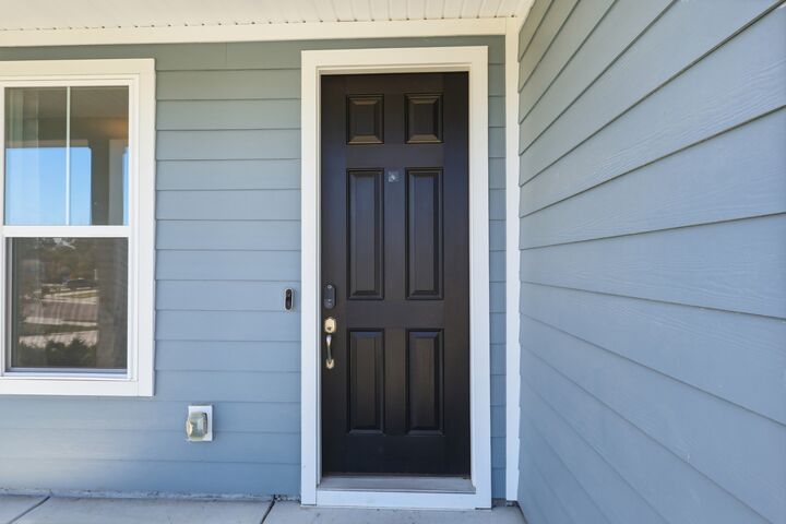 Property Photo: 122 Portico Pl TN 37086