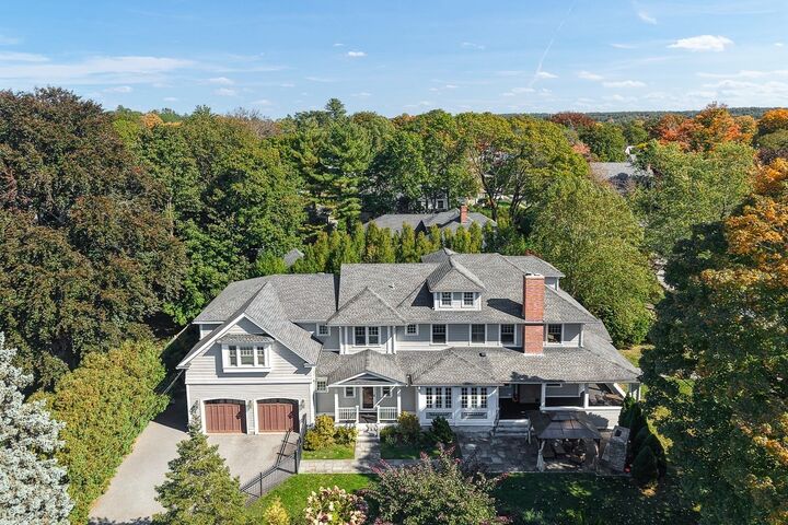 Property Photo:  15 Foxcroft Rd  MA 01890 