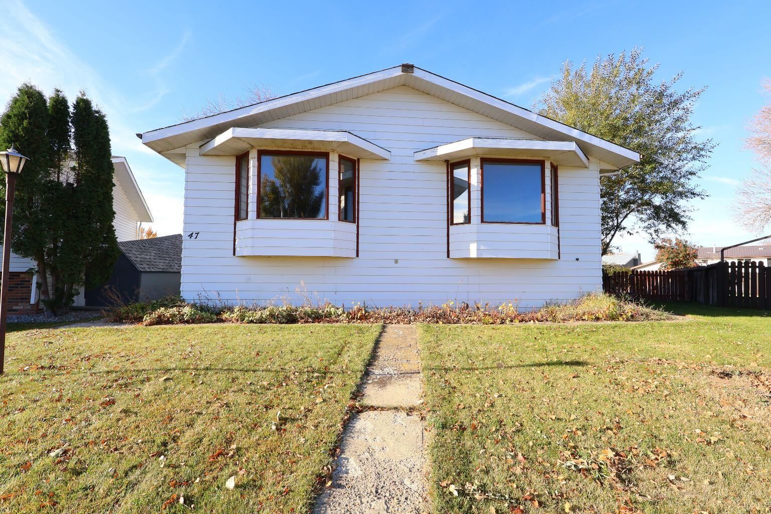 Property Photo:  47 Dr. Anderson Park Street  AB T1R 0K5 