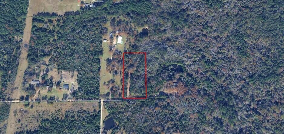 Property Photo: 911 Bears Rd LA 70634