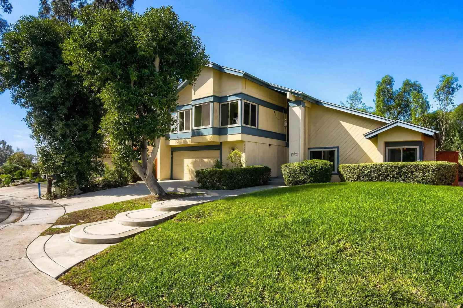 Property Photo: 10912 Promesa Dr. CA 92124