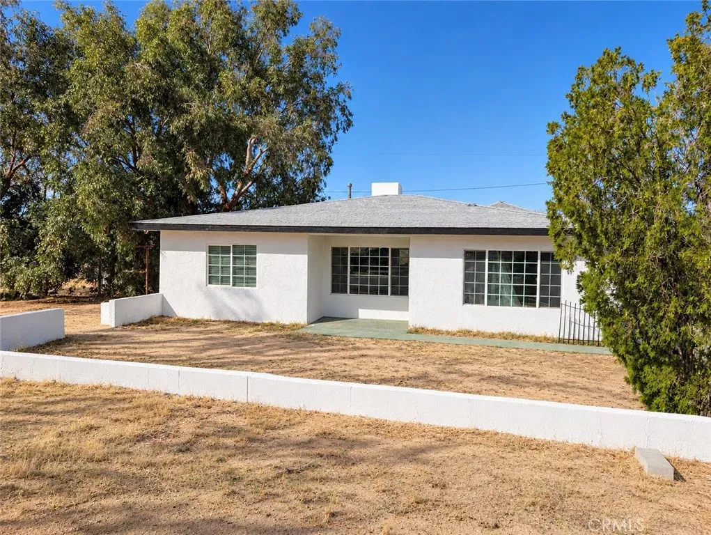Property Photo:  61562 El Reposo  CA 92252 