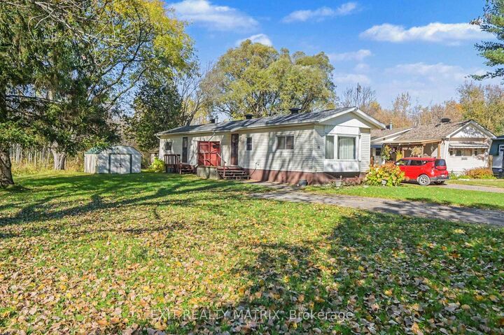 Property Photo:  8891 Lynnwood Park Private  ON K0A 1V0 
