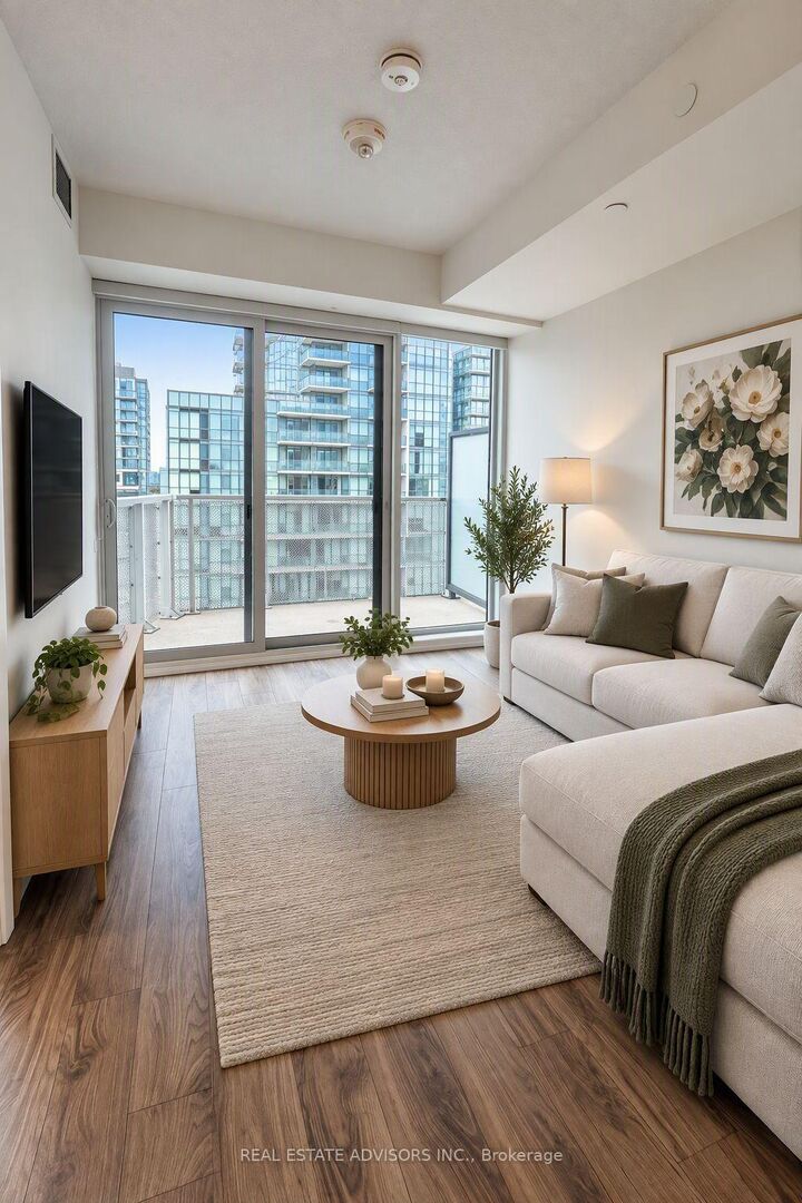 Property Photo:  4065 Confederation Parkway 1002  ON L5B 0L4 