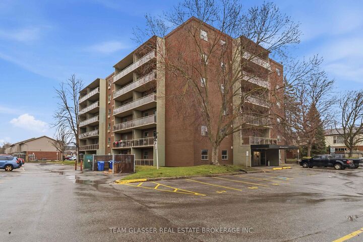 Property Photo:  746 Fanshawe Park Road E 211  ON N5X 2M5 