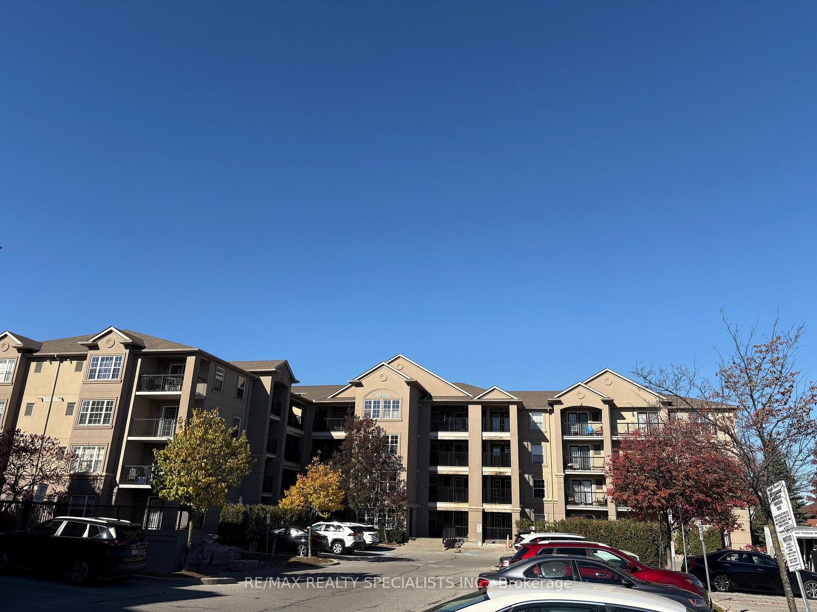 Property Photo:  1340 Main Street E 402  ON L9T 7S6 