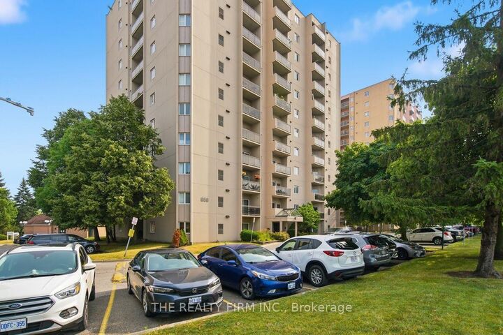 Property Photo:  858 Commissioners Road E 1206  ON N6C 5Y5 
