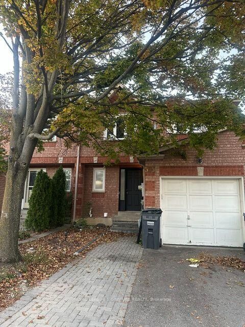 Property Photo:  595 Ashprior Avenue  ON L5R 3N3 