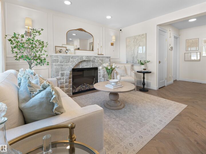 Property Photo:  150 Cashman Crescent SW 105  AB T6W 6A7 