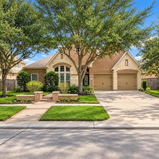 Property Photo: 11918 Forest Moon Drive TX 77433
