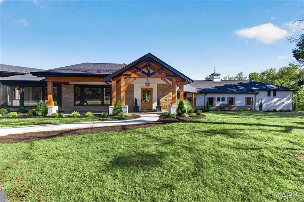 Property Photo:  1824 Topping Road  MO 63131 