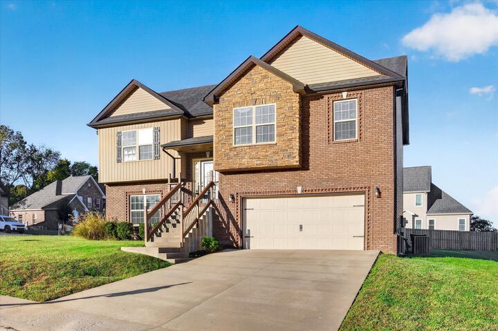 Property Photo: 200 Autumn Terrace Ln TN 37040