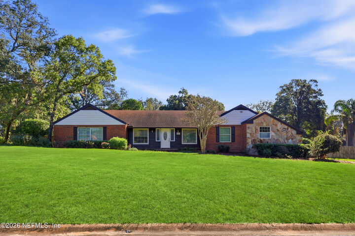 Property Photo:  6311 Whispering Oaks Drive W  FL 32277 