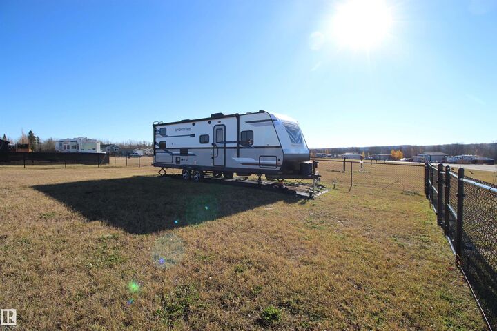 Property Photo:  454029 Rge Road 11 541  AB T0C 2C0 