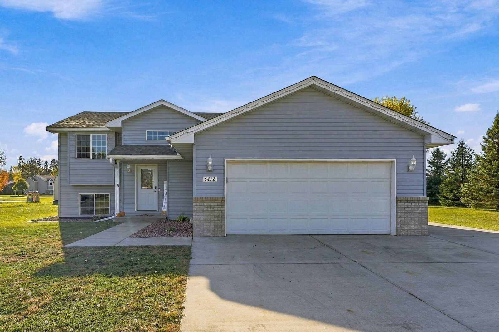 Property Photo:  5412 Loganberry Circle  MN 56367 