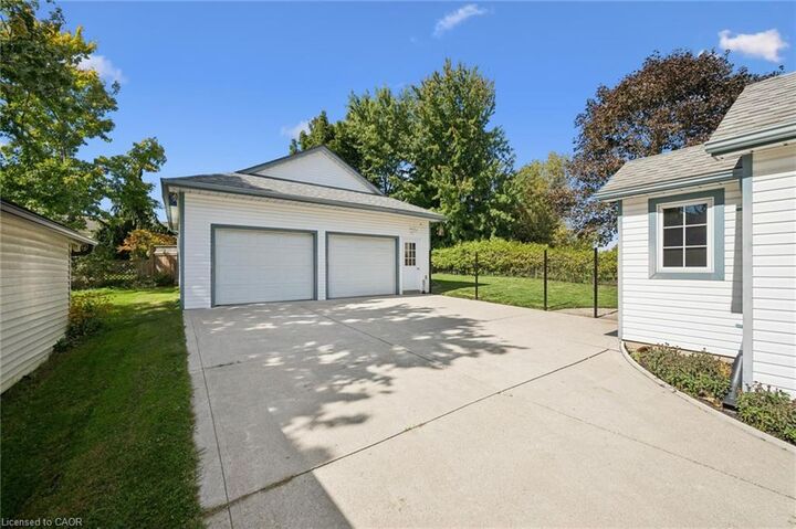Property Photo: 3600 Nafziger Road ON N0B 2T0