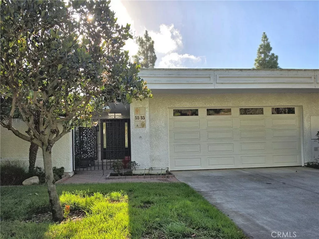 Property Photo:  5585 Via Dicha #A  CA 92637 