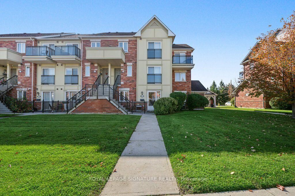 Property Photo:  2285 Bur Oak Avenue 65  ON L6E 0B9 