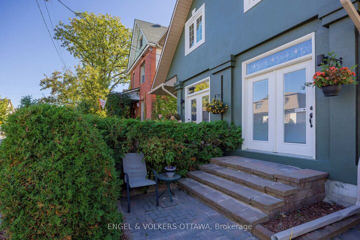 Property Photo:  14 Prince Albert Street  ON K1K 2A4 