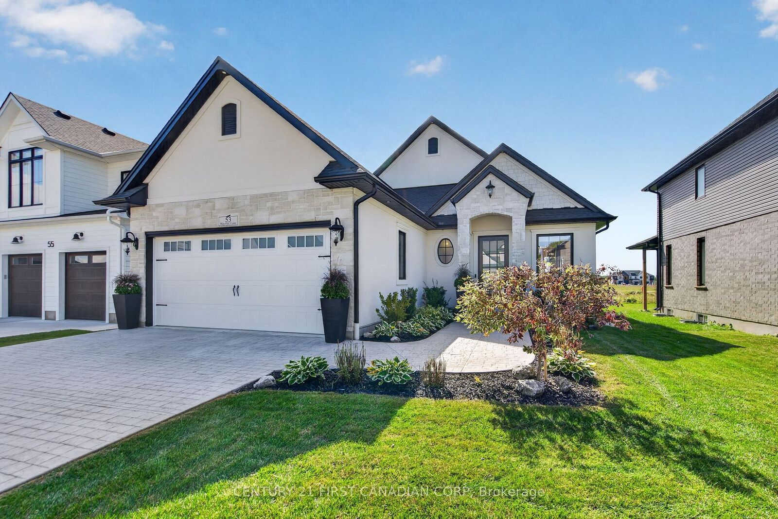 Property Photo:  53 Wayside Lane  ON N5P 3T2 