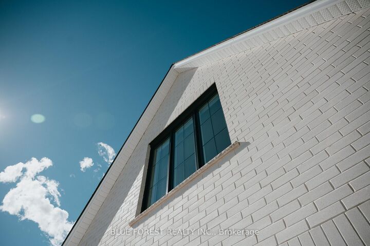 Property Photo:  172 Renaissance Drive  ON N5R 0P1 