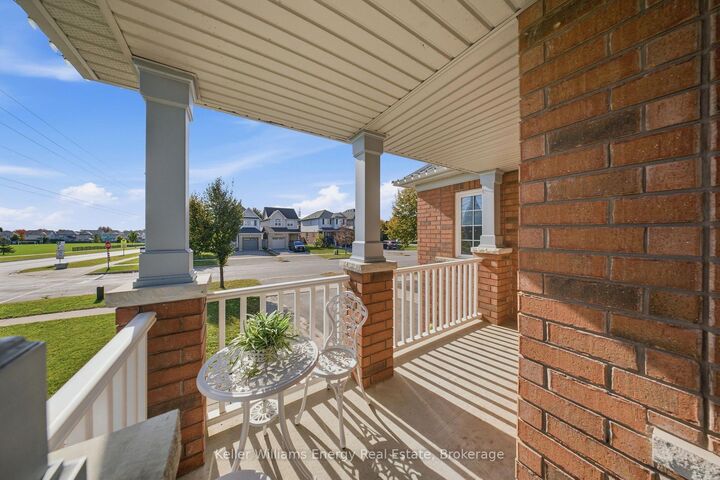 Property Photo:  258 Bons Avenue  ON L1C 5P3 