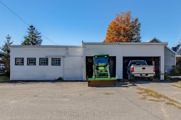 Property Photo: 32 Maria Street ON L9M 1L7