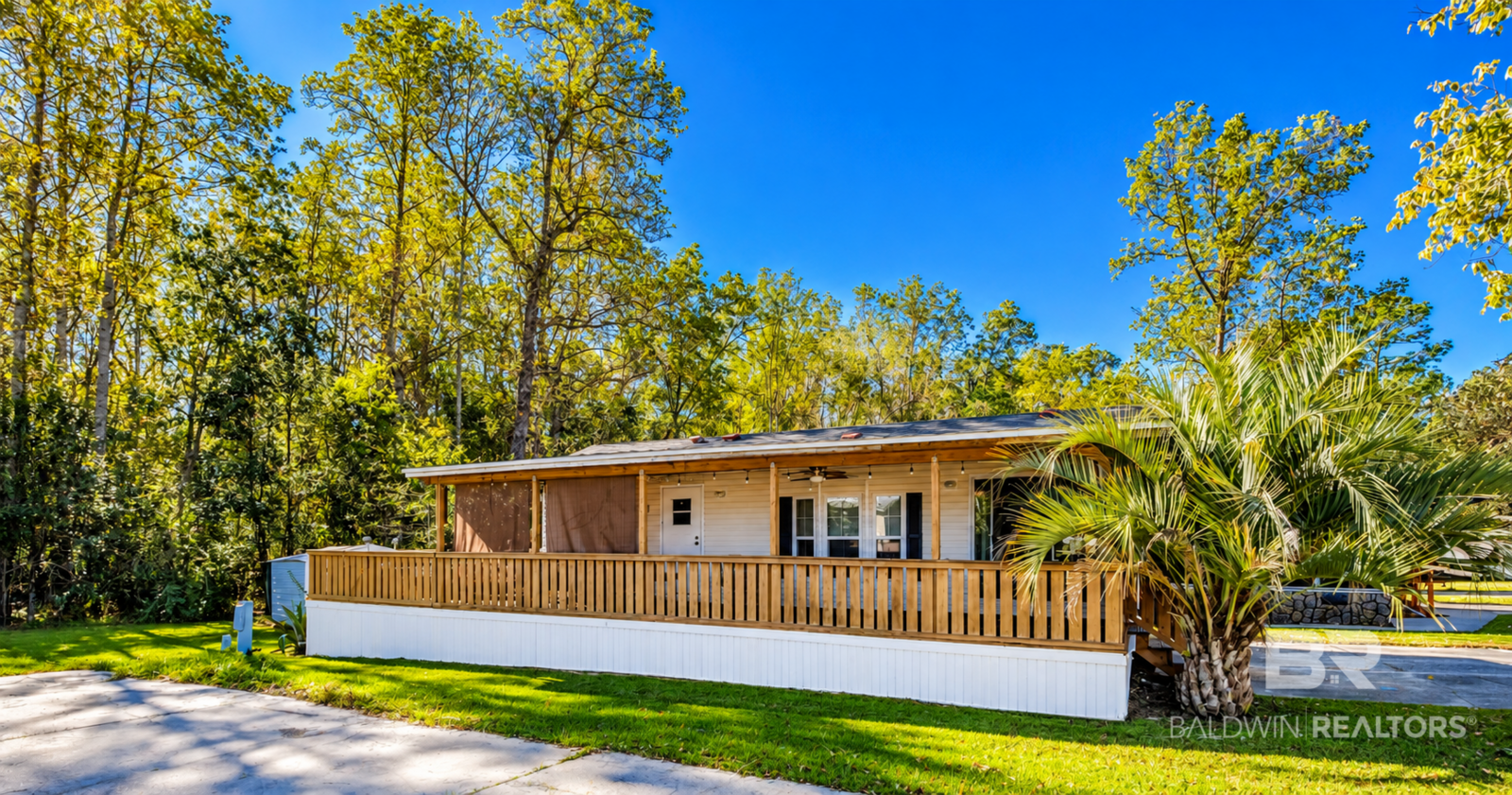 Property Photo: 24711 County Road 20 A-18 AL 36530