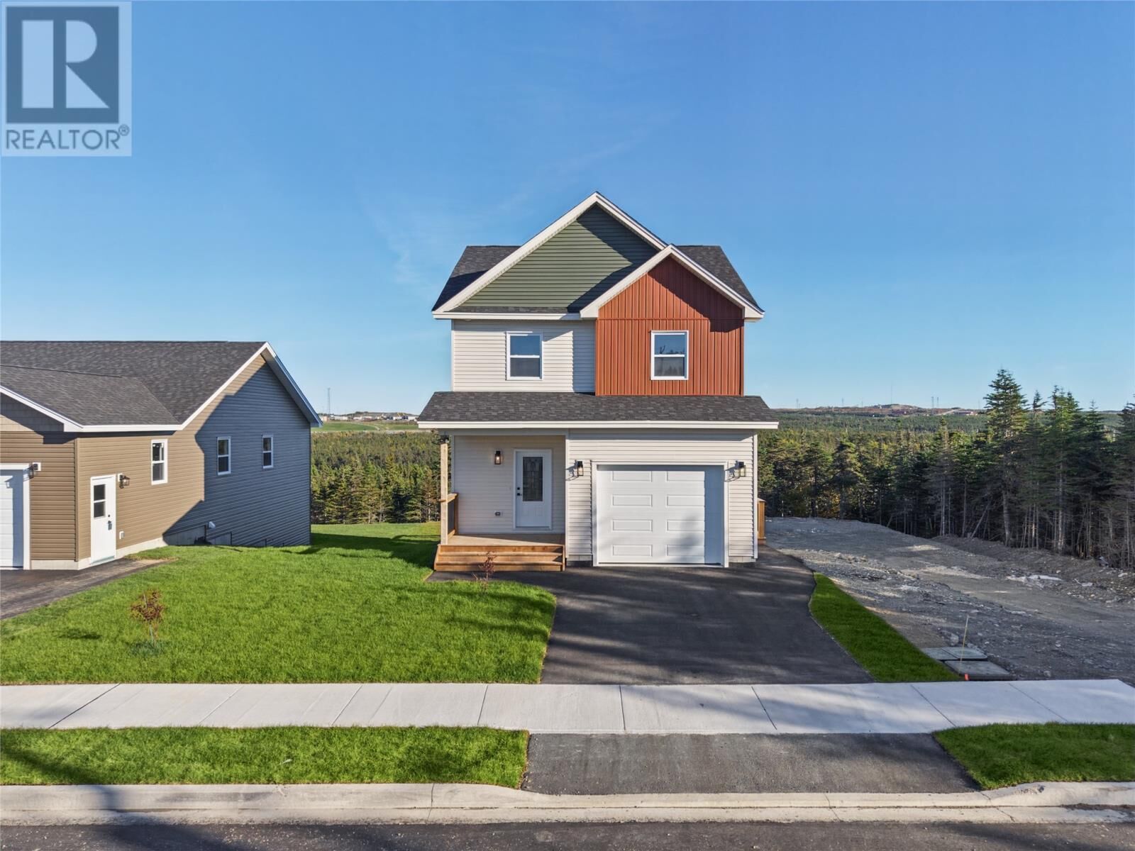 Property Photo:  103 Trenton Drive  NL A1L 4B7 