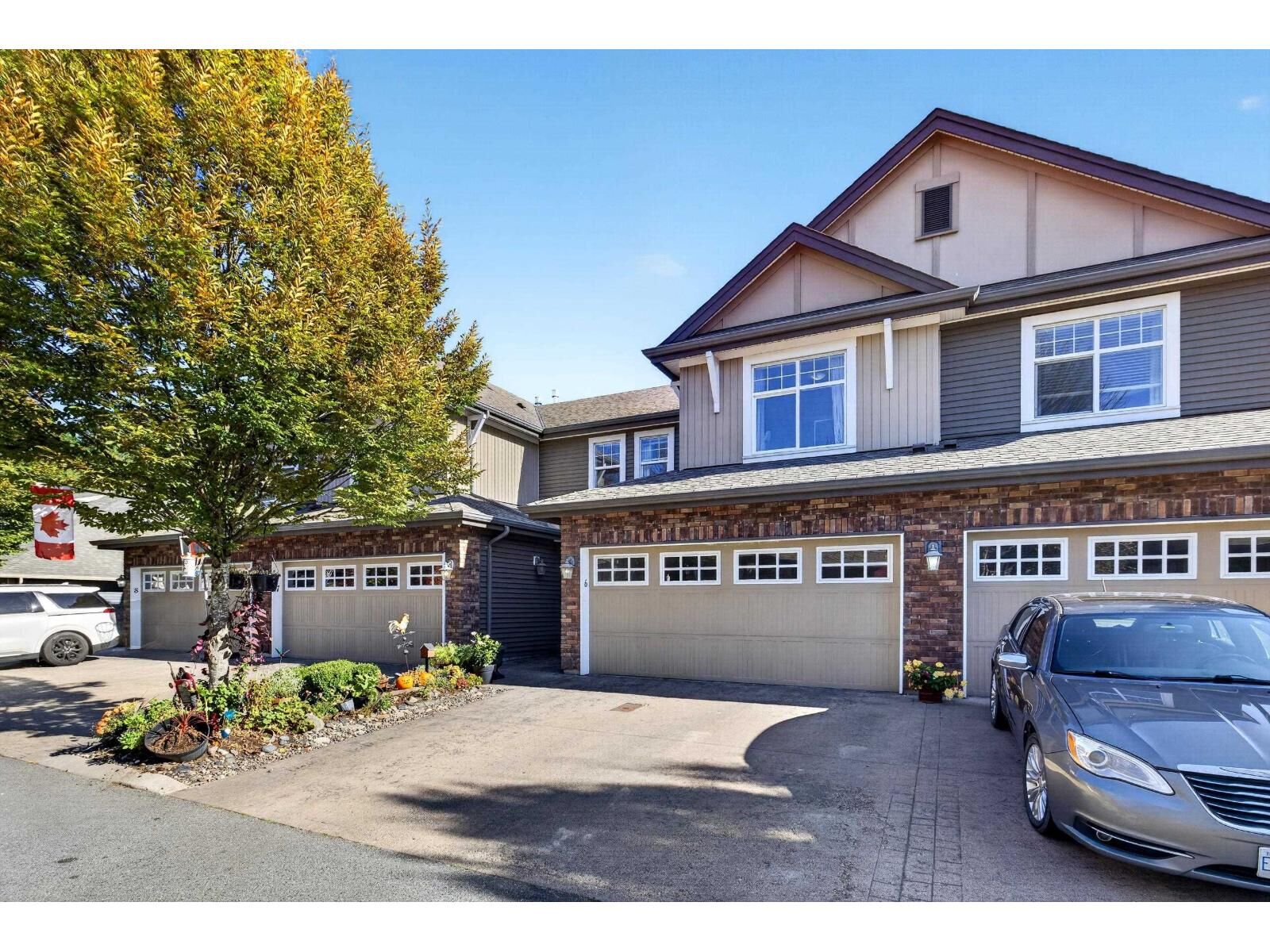 Property Photo:  45762 Safflower Crescent 6  BC V2R 0S4 