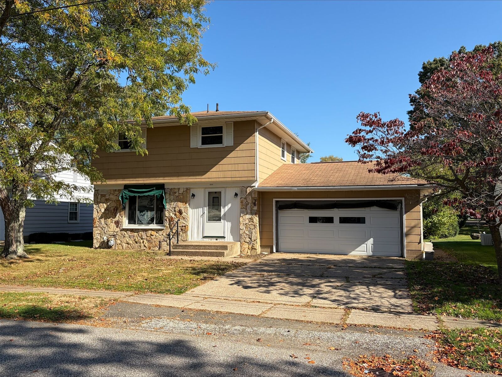 Property Photo:  4023 Hoover Street  PA 16504 