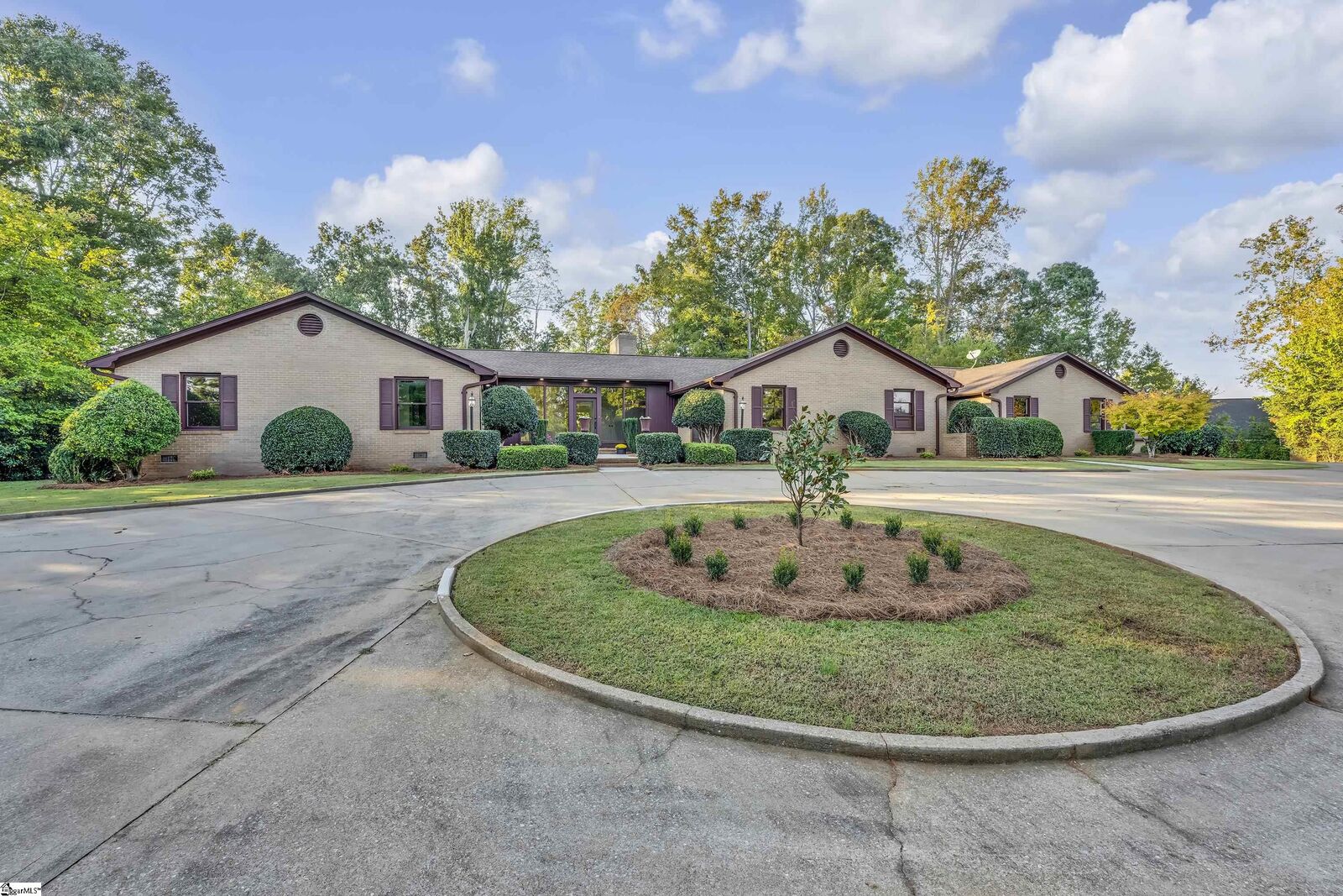 Property Photo: 118 Clearcreek Drive SC 29316