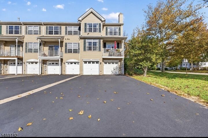 Property Photo: 2 Windham Ct NJ 08822