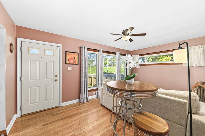 Property Photo: 505 W Waterford Ave WI 53207
