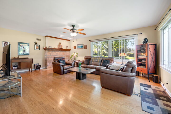 Property Photo:  8900 N Greenvale Rd  WI 53217 