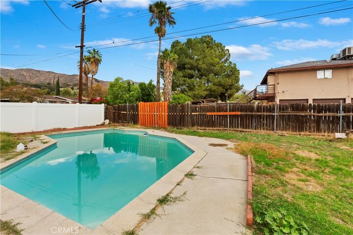 Property Photo: 3843 Conejo CA 92404