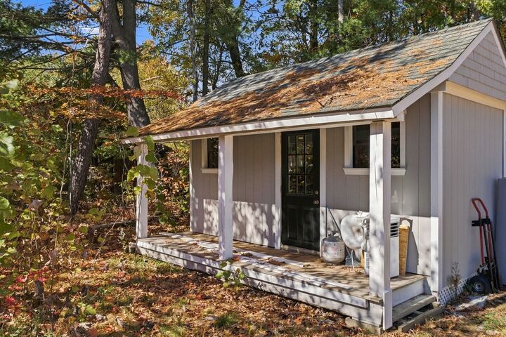 Property Photo:  6 Eldridge Street  NH 03301 