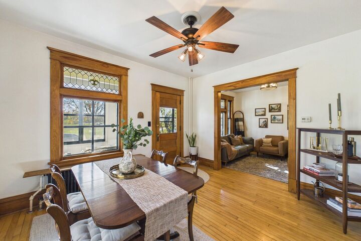 Property Photo: 725 Tuscarora Avenue MN 55102